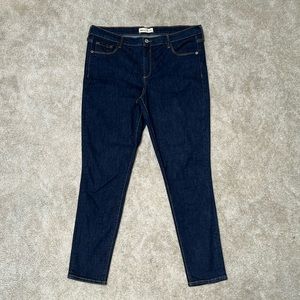 Gap True Skinny Jeans